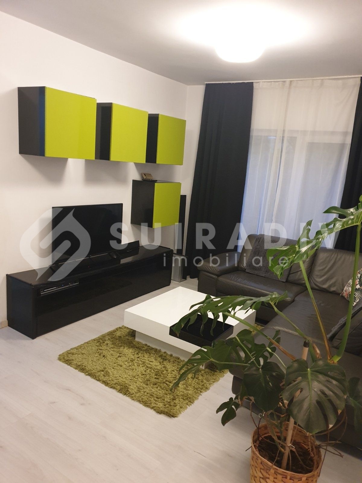 Apartament semidecomandat de inchiriat, cu 2 camere in zona Plopilor, Cluj Napoca S14079