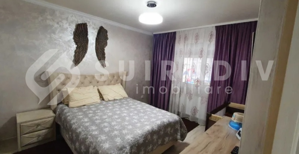 Apartament semidecomandat de vanzare, cu 3 camere, in zona Floresti, Cluj Napoca S12630