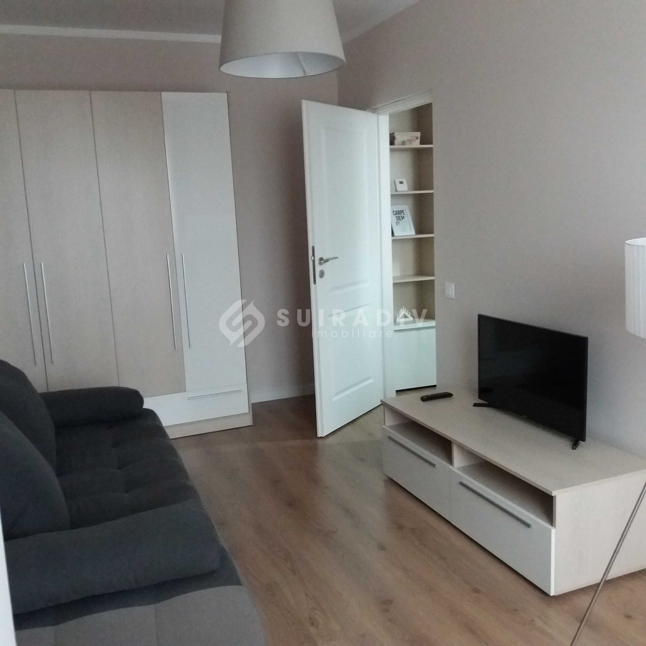 Apartament semidecomandat de vanzare, cu 2 camere, in zona Floresti, Cluj Napoca S12274