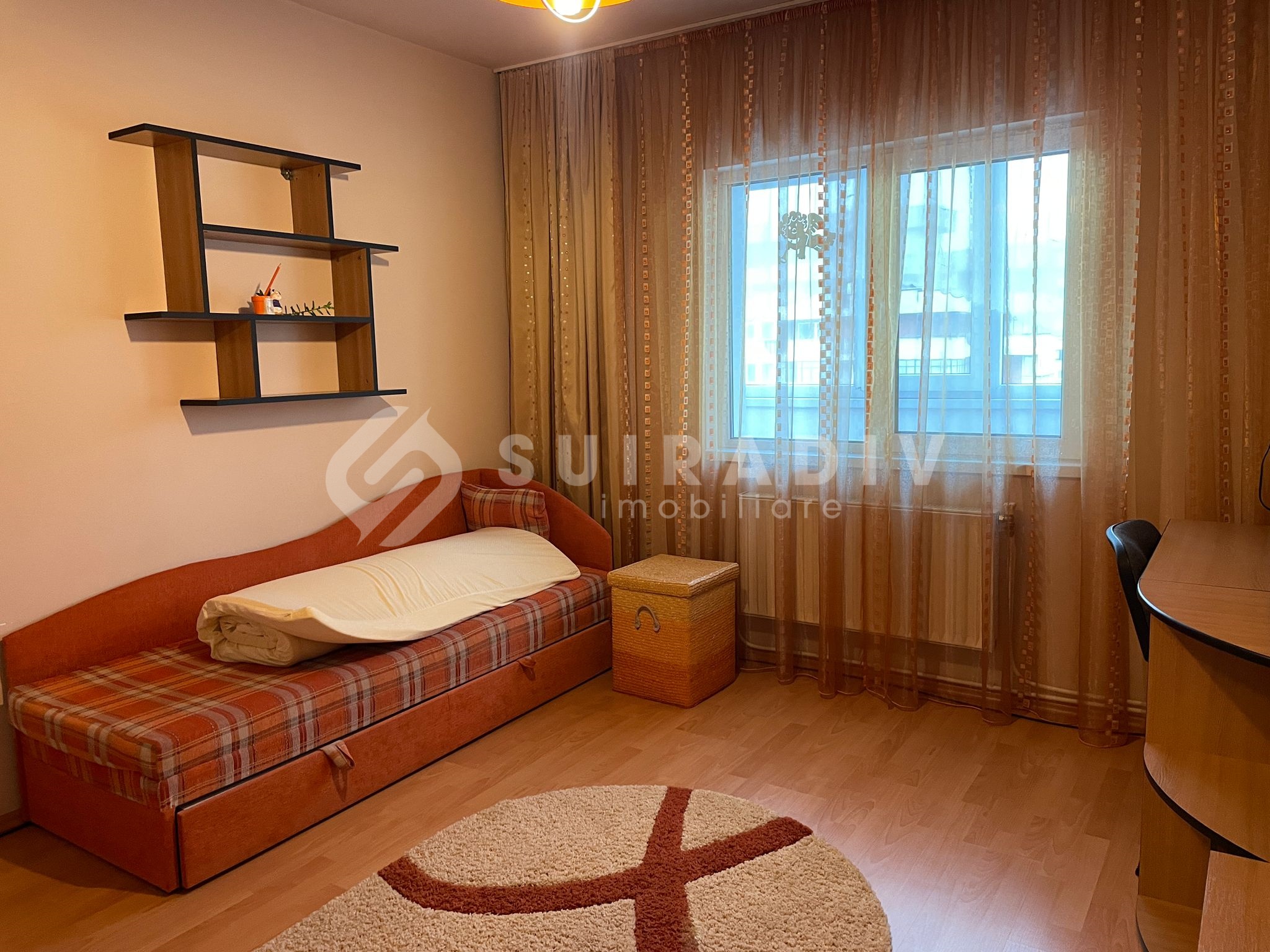Apartament decomandat de inchiriat, cu 3 camere, in zona Manastur, Cluj Napoca S15066
