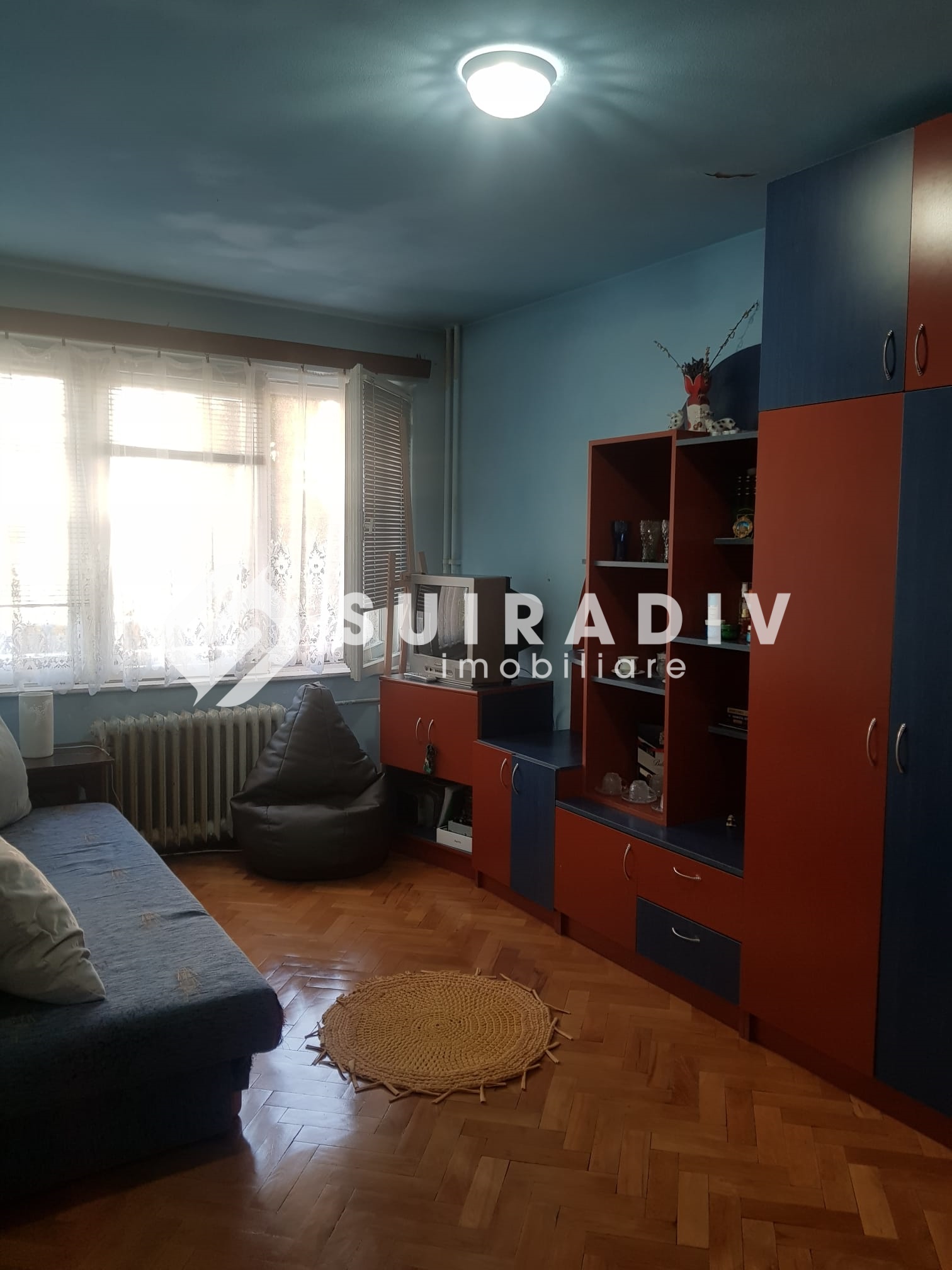 Apartament semidecomandat de vanzare, cu 3 camere, in zona Gheorgheni, Cluj Napoca S16014
