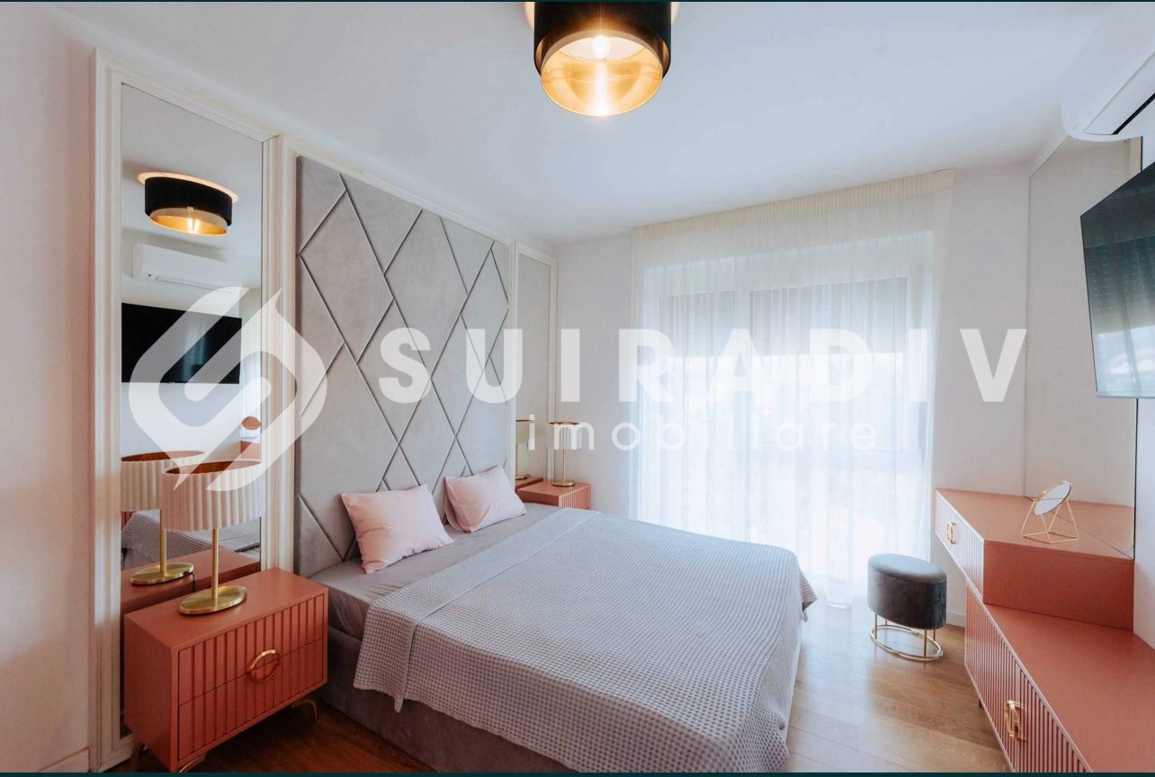 Apartament semidecomandat de inchiriat, cu 4 camere, in zona UMF, Cluj Napoca S16108