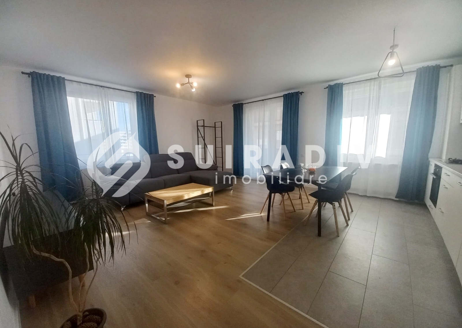 Apartament semidecomandat de inchiriat, cu 3 camere, in zona Europa, Cluj Napoca S16207