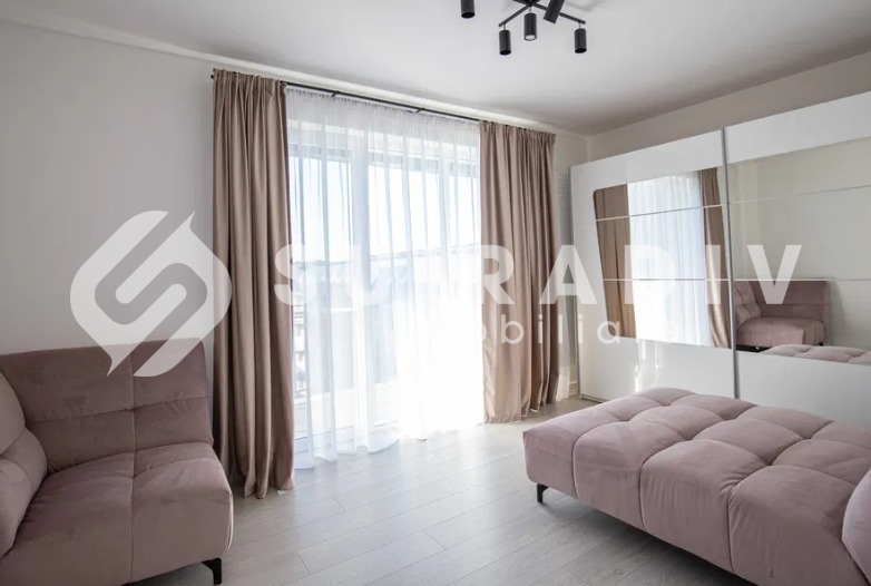 Apartament semidecomandat de vanzare, cu 3 camere, in zona VIVO, Cluj-Napoca S16515